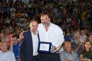 Read more about the article O Μάριος Ηλιόπουλος βραβεύεται για τη συνολική προσφορά του στους πληγέντες της εθνικής τραγωδίας στο Μάτι